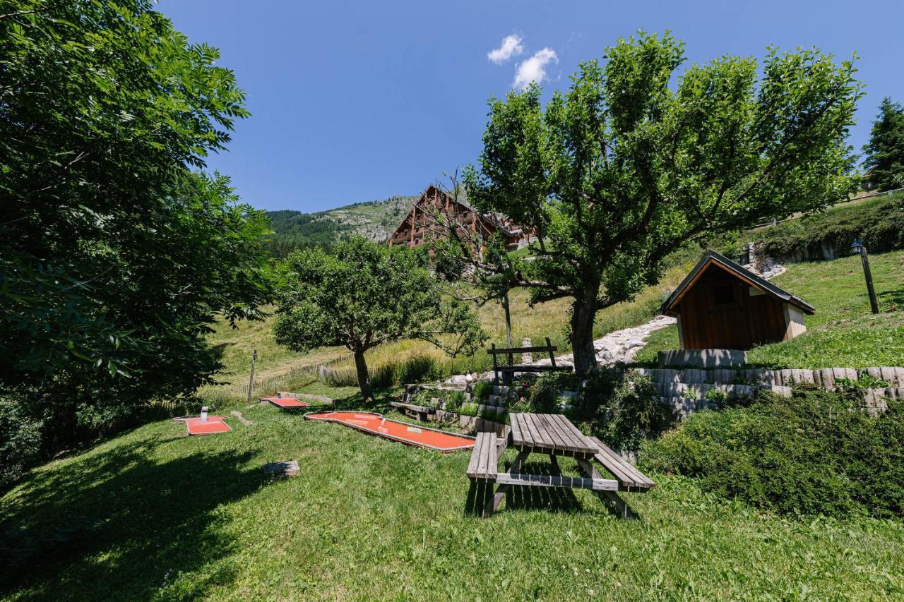 Chalet La Fedora - Appartements De Charme Vaujany Exteriér fotografie